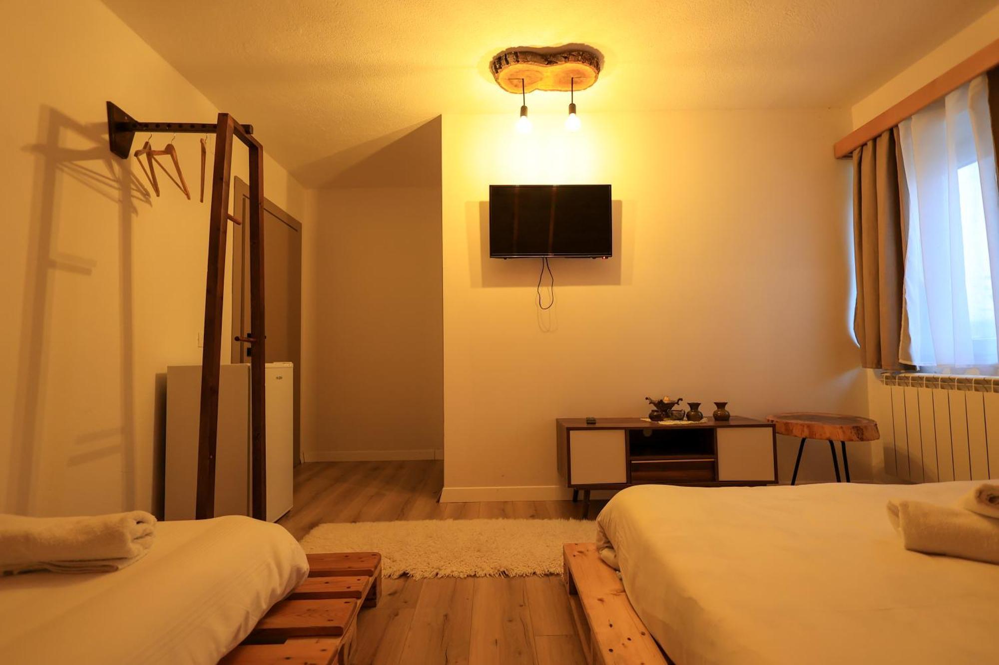 N'Konak Guesthouse Puke 外观 照片