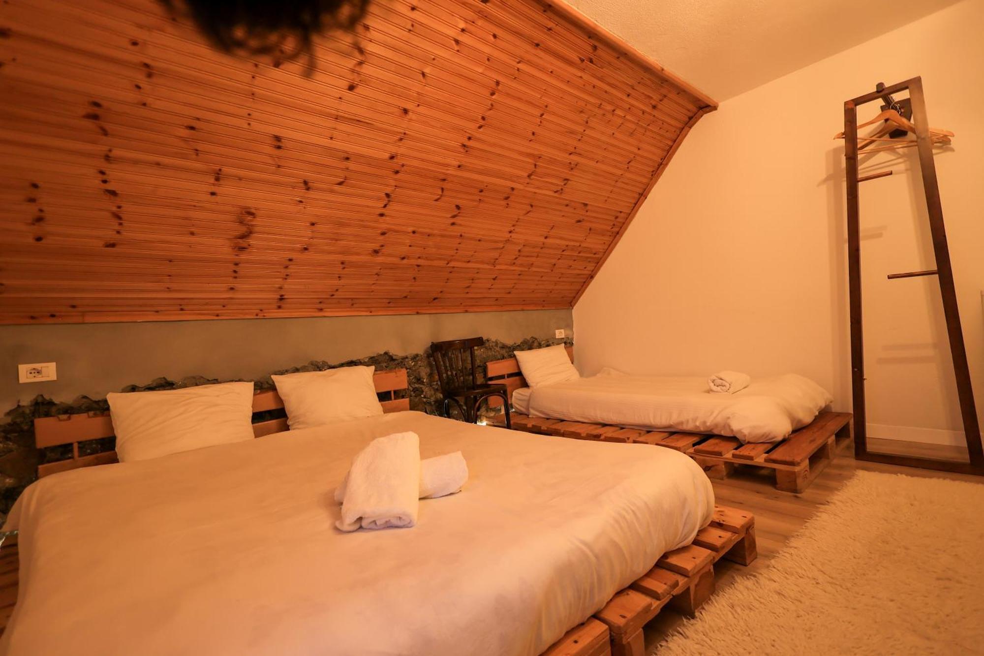 N'Konak Guesthouse Puke 外观 照片